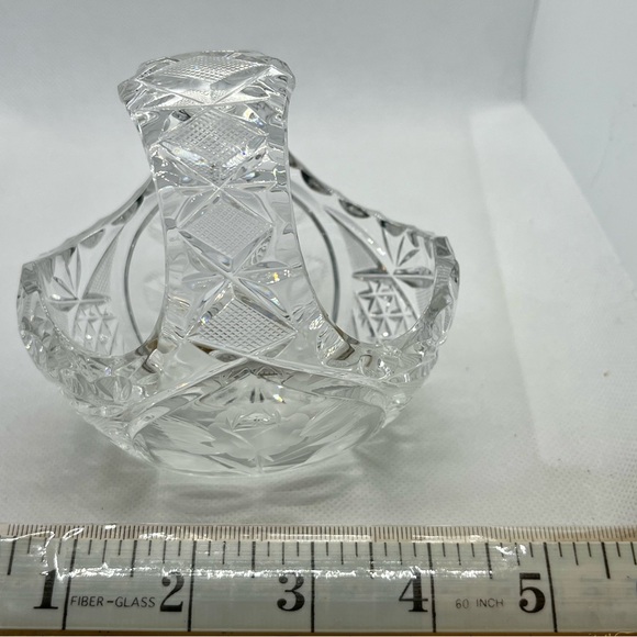 Small Crystal Rose Basket - Picture 6 of 8